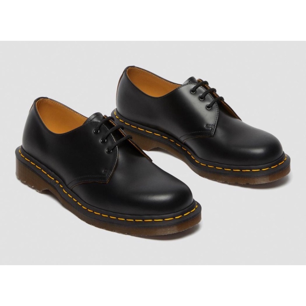 Men’s 6 Women’s 8 Dr. Marten’s 1461 Vintage Made in England Oxford Shoes Black